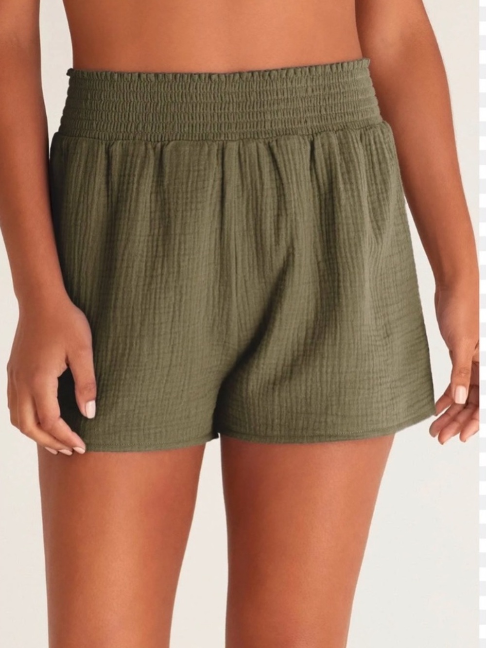 Z Supply Naila Gauze Shorts in Olive Green XS